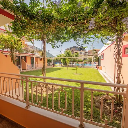 Kalias 3* Vasiliki (Lefkada)