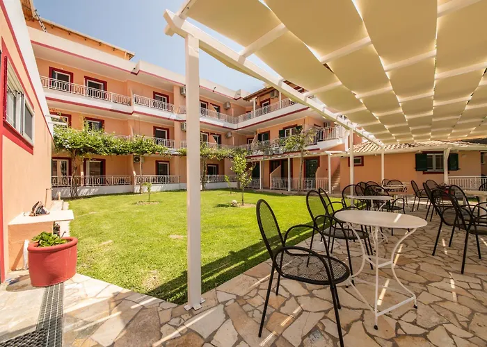 Kalias 3* Vasiliki (Lefkada)